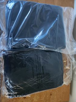 Black Queen sheets Unsed