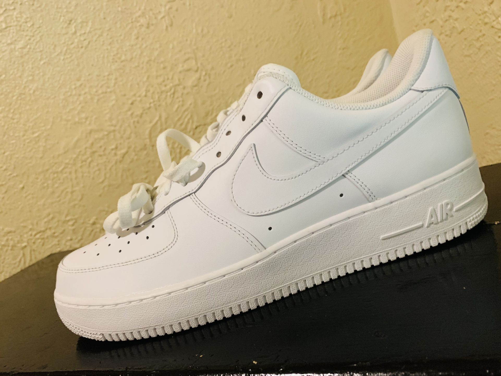 AF1. All White Brick