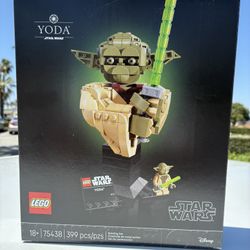 Star Wars YODA Bust Lego Set NEW!