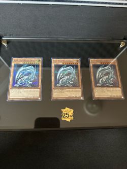 Yugioh 25th Anniversary Ultimate Kaiba Set Briefcase - 25th Anniversary Ultimate Kaiba Set (KC01)