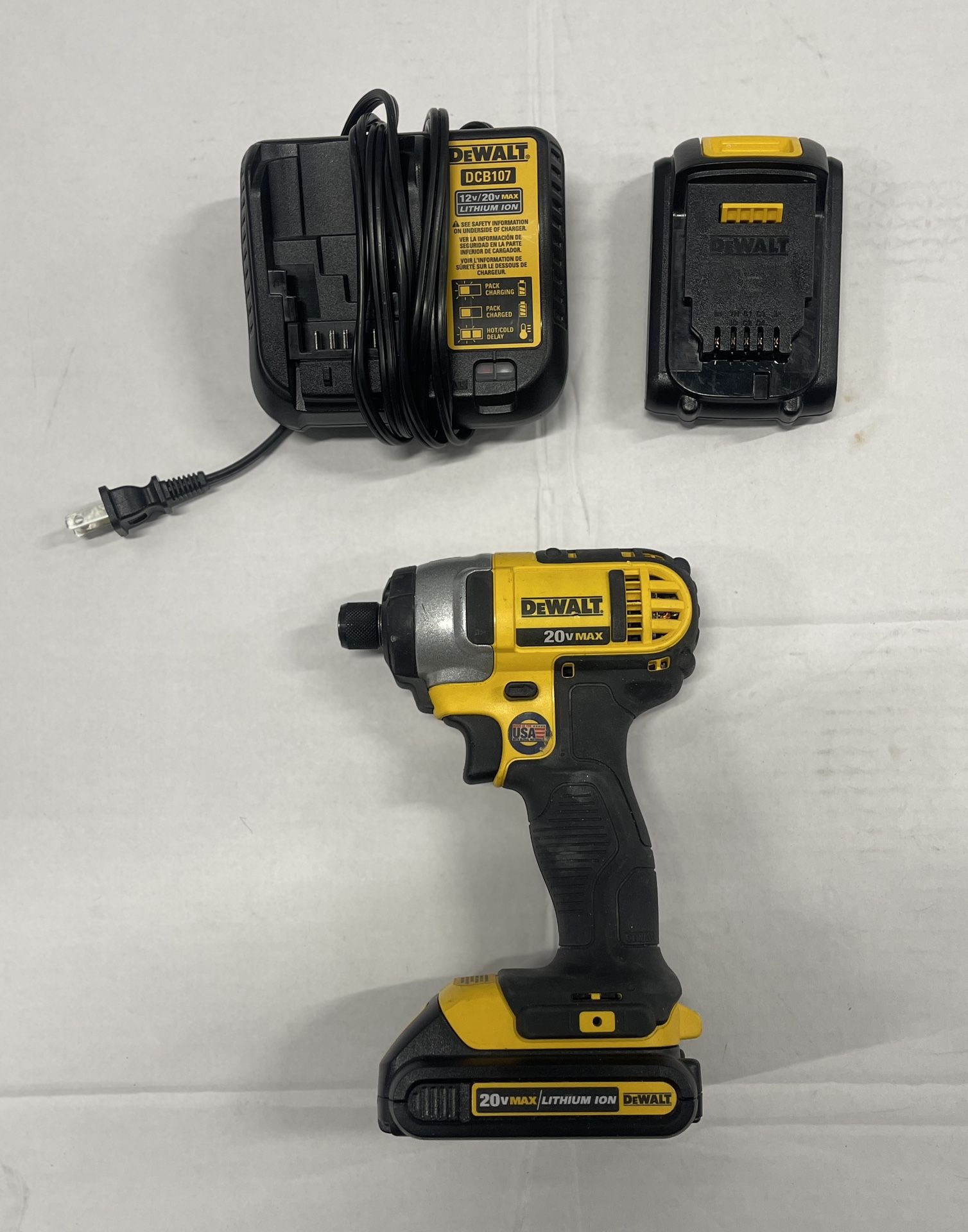 DeWalt DCF885C2 20V Max 1/4" Hex Impact Driver Kit