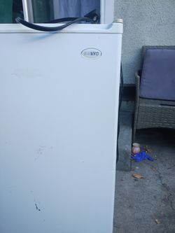 Mini cooler