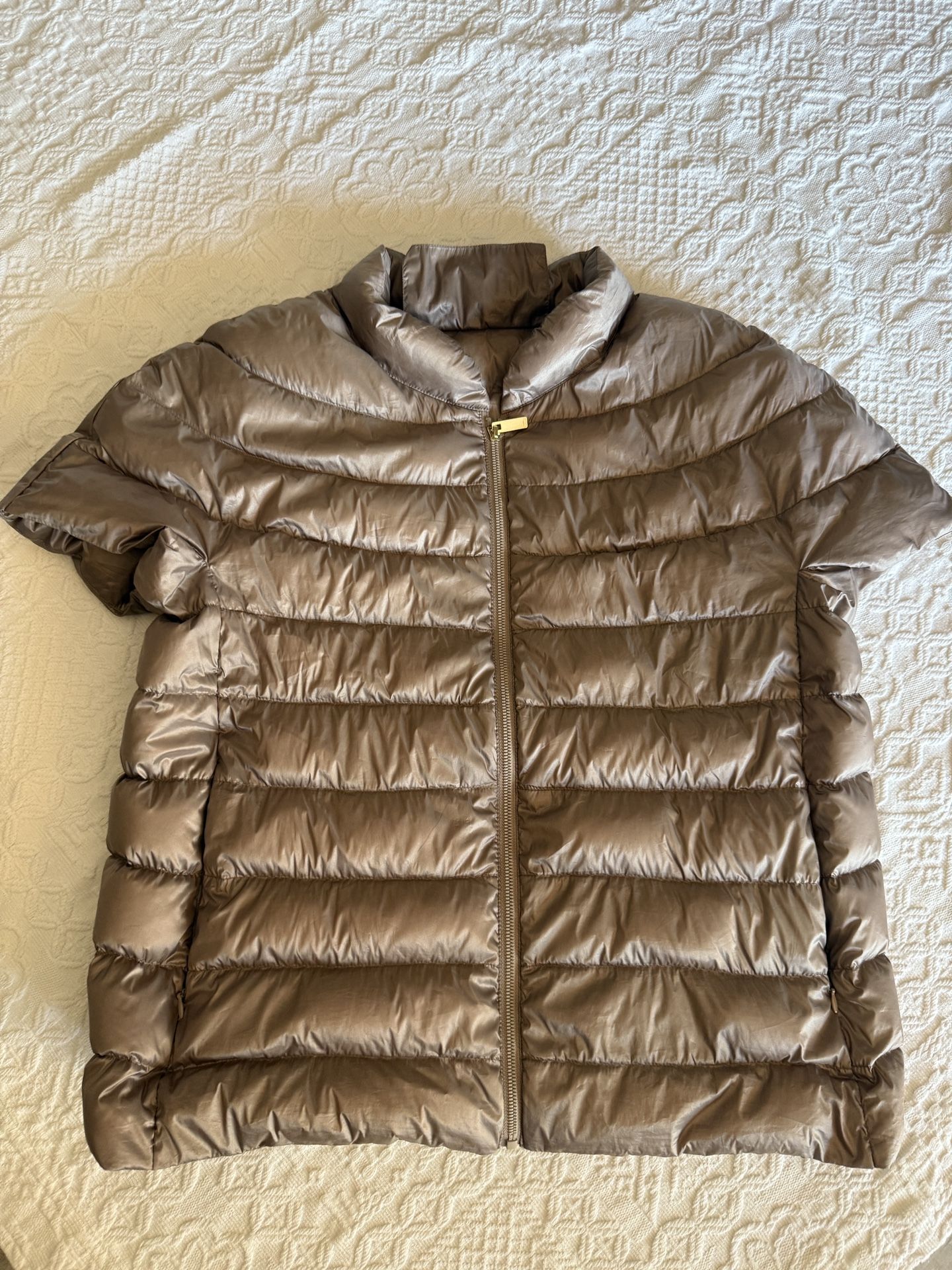 martha stewart puffer cap Short sleeve vest XL Taupe Beige