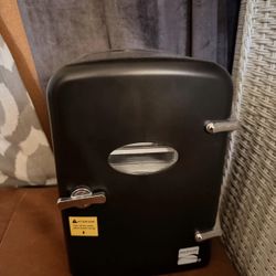 Mini Soda Fridge