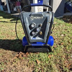 Nice Used Kobalt Air Compressor. 135psi.