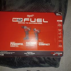 Milwaukee M12 Fuel 2 Tool Combo Kit 