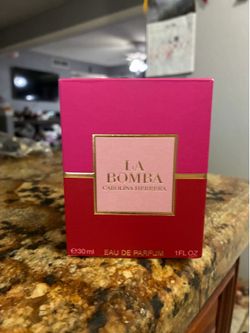 Carolina Herrera La Bomba 1 fl oz Eau de Parfum