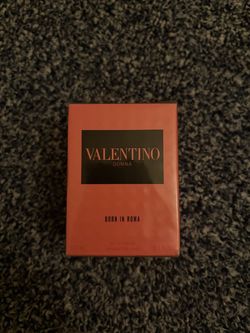 Valentino Perfum