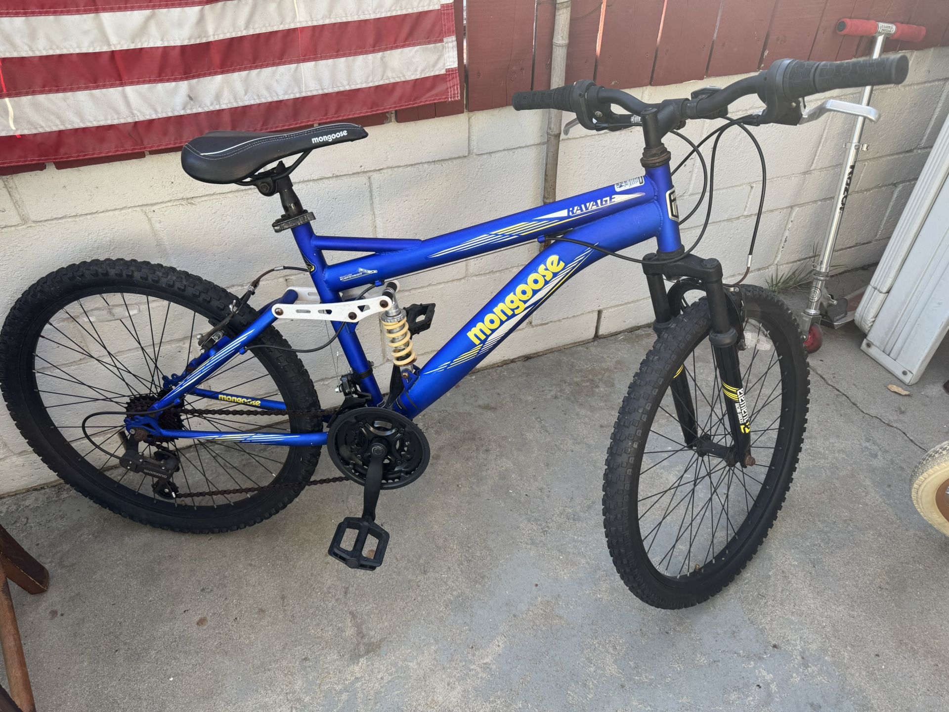 Mongoose Bike 24” 