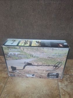 GARRETT ATPRO METAL DETECTOR IN BOX NO TRADES NO DELIVERIES