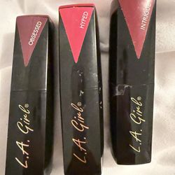 La Girl Lip Sticks $3 Each New 