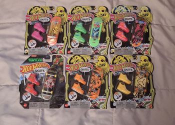 Hot Wheels Skaters