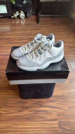 Jordan 11 Cement Grey