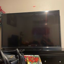 Large Tv 