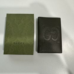 Gucci Jumbo GG card case leather in green 