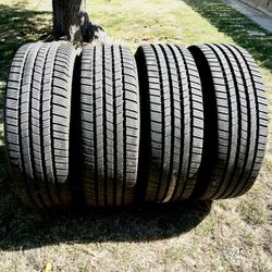275/65r18 (32x11.0r18) Michelin Defender LTX M/S Load E 10 Ply 85% tread