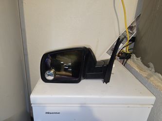OEM Toyota Tundra Driver Side Power Mirror (2007-2013)