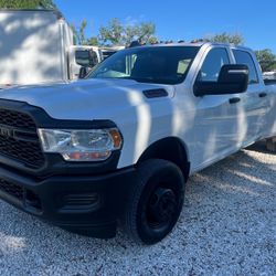 2024 Ram 3500 Tradesman W/ Max Tow