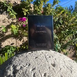 BLEU DE CHANEL PARIS 