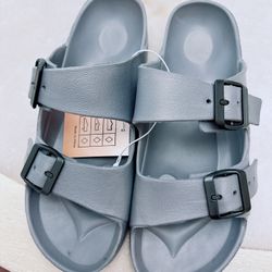 Men’s Casual Sandals - Size 8, New with Tag
