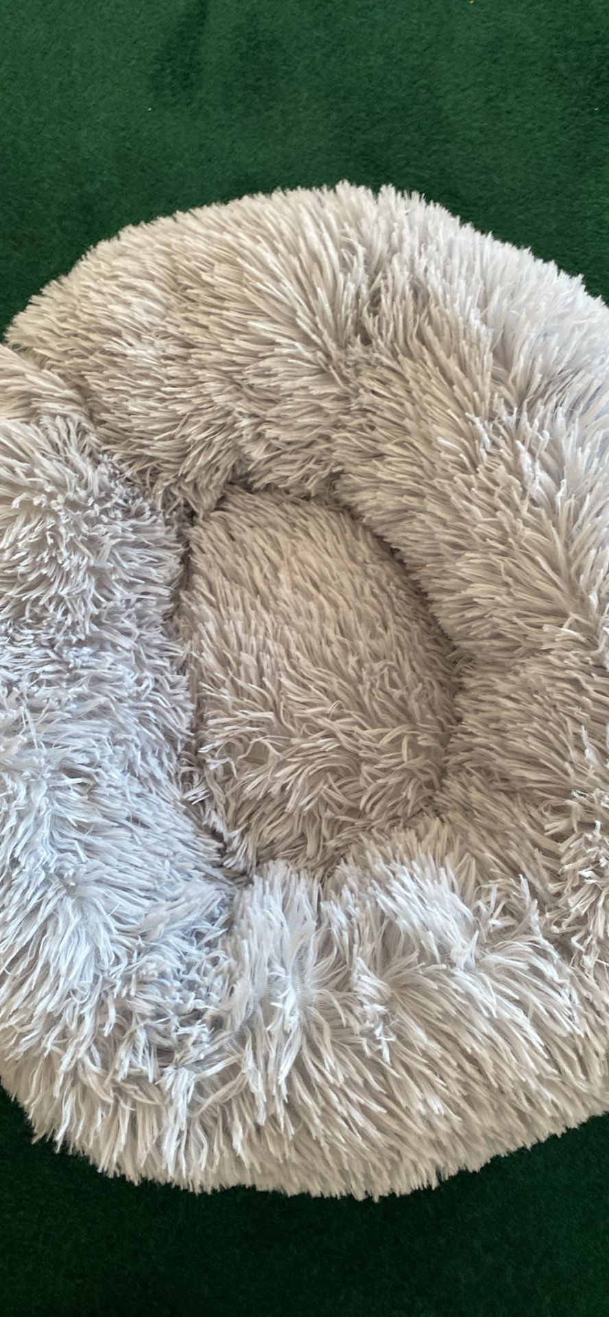 Pet Bed Fuzzy Gray