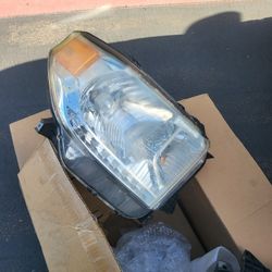 2015 AND UP TOYOTA TUNDRA HEADLIGHT LENSES