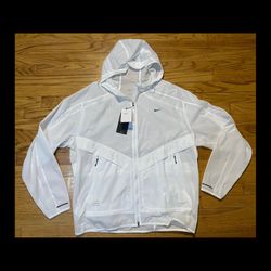 Nike Repel Run Division Lightweight UPF 40+ White Jacket Men's XL NEW
