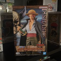 Red Hair Shanks Statue