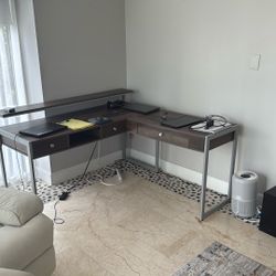 Computer Table Corner 