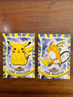 Vintage Pokémon Topps Chrome Pikachu & Raichu #25-26