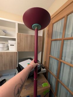 Freestanding lamp - FREE
