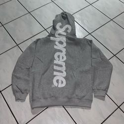 Brand new supreme hoodie size small