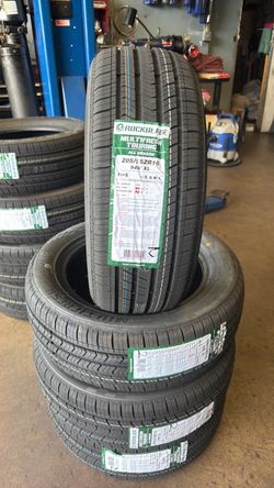 205/55R16 RockBlade Touring Brand New