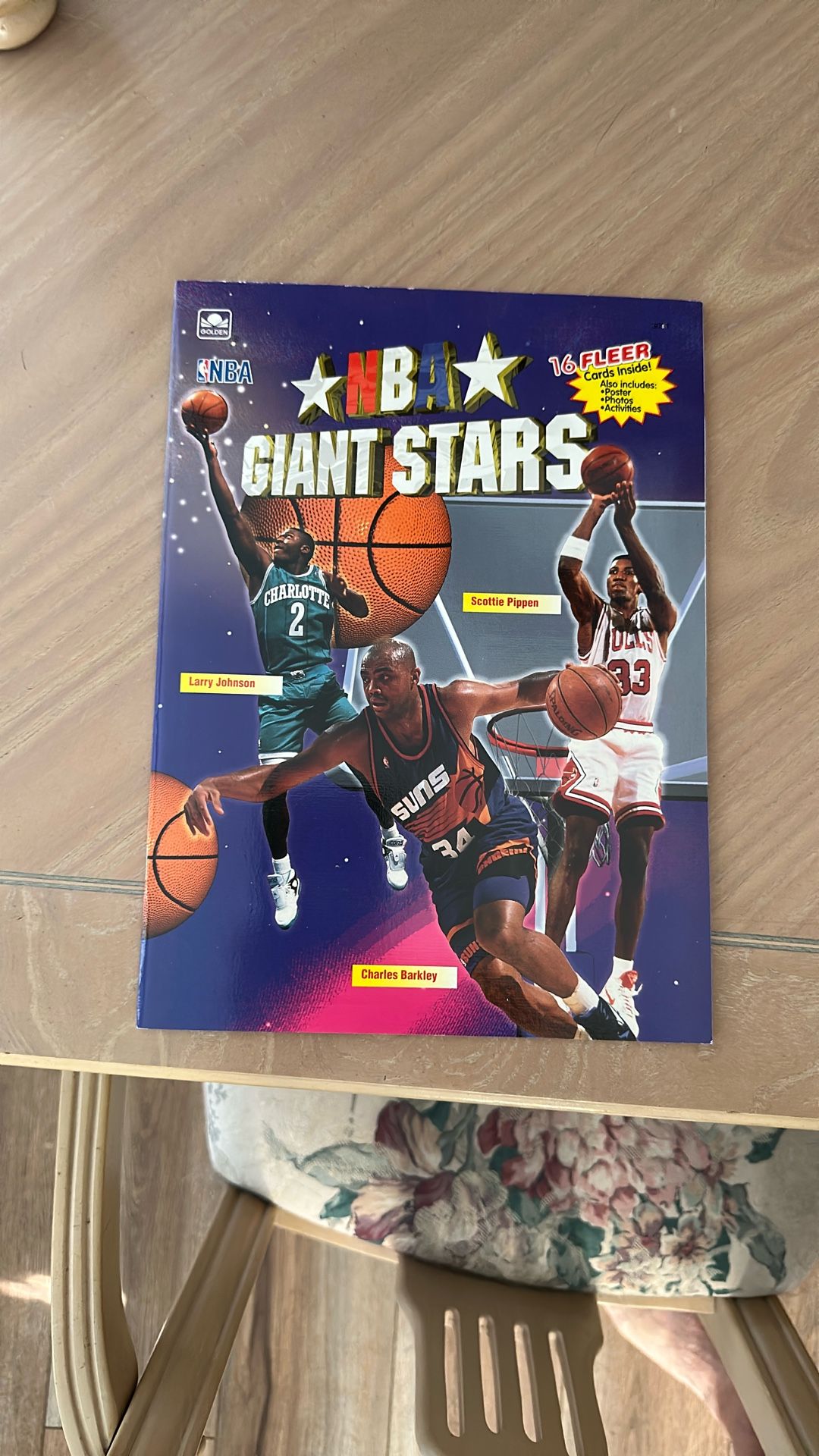 NBA SHOOTING STARS COLLECTOR EDITION BOOKS WITH LIMITED EDITION CARDS INSUDE