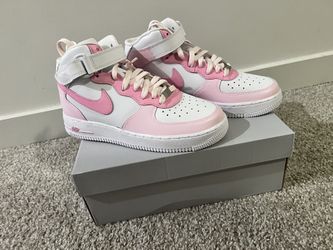 BRAND NEW: Barbie Inspired Air Force 1