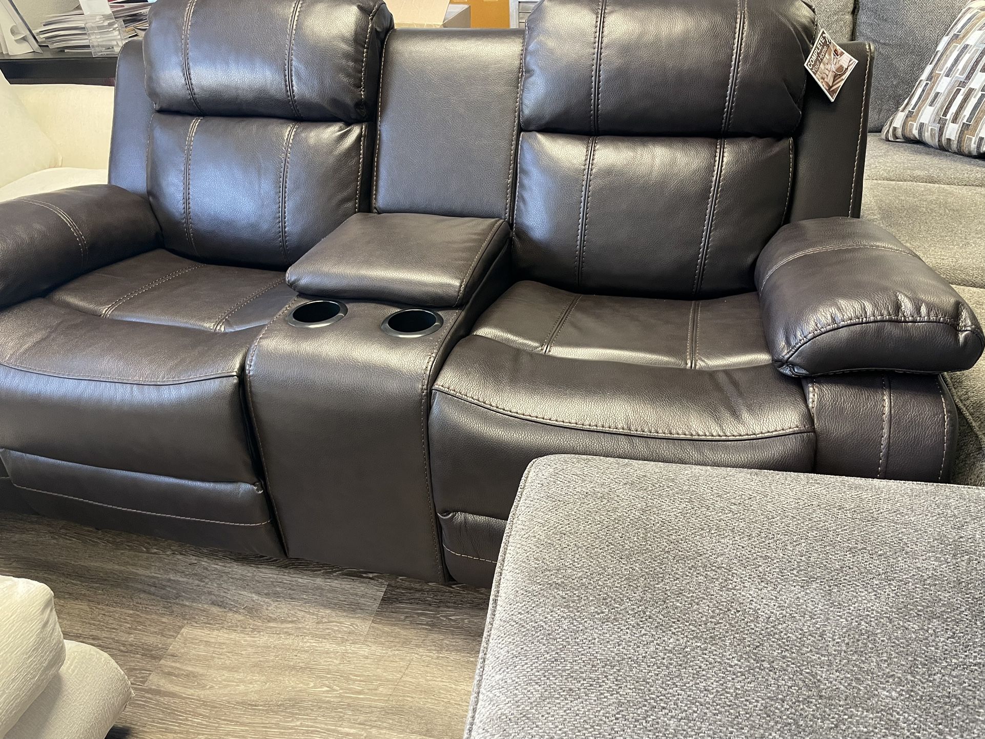 OVERSTOCK! ROCKER DUAL RECLINER LOVESEAT for Sale in San Diego, CA