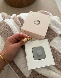 Oura Ring 4 ( gold)
