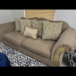 Stylish Sofa and Loveseat combo