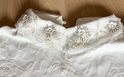 Beaded embroidered Flowers On Collars Stretched Shirts 
