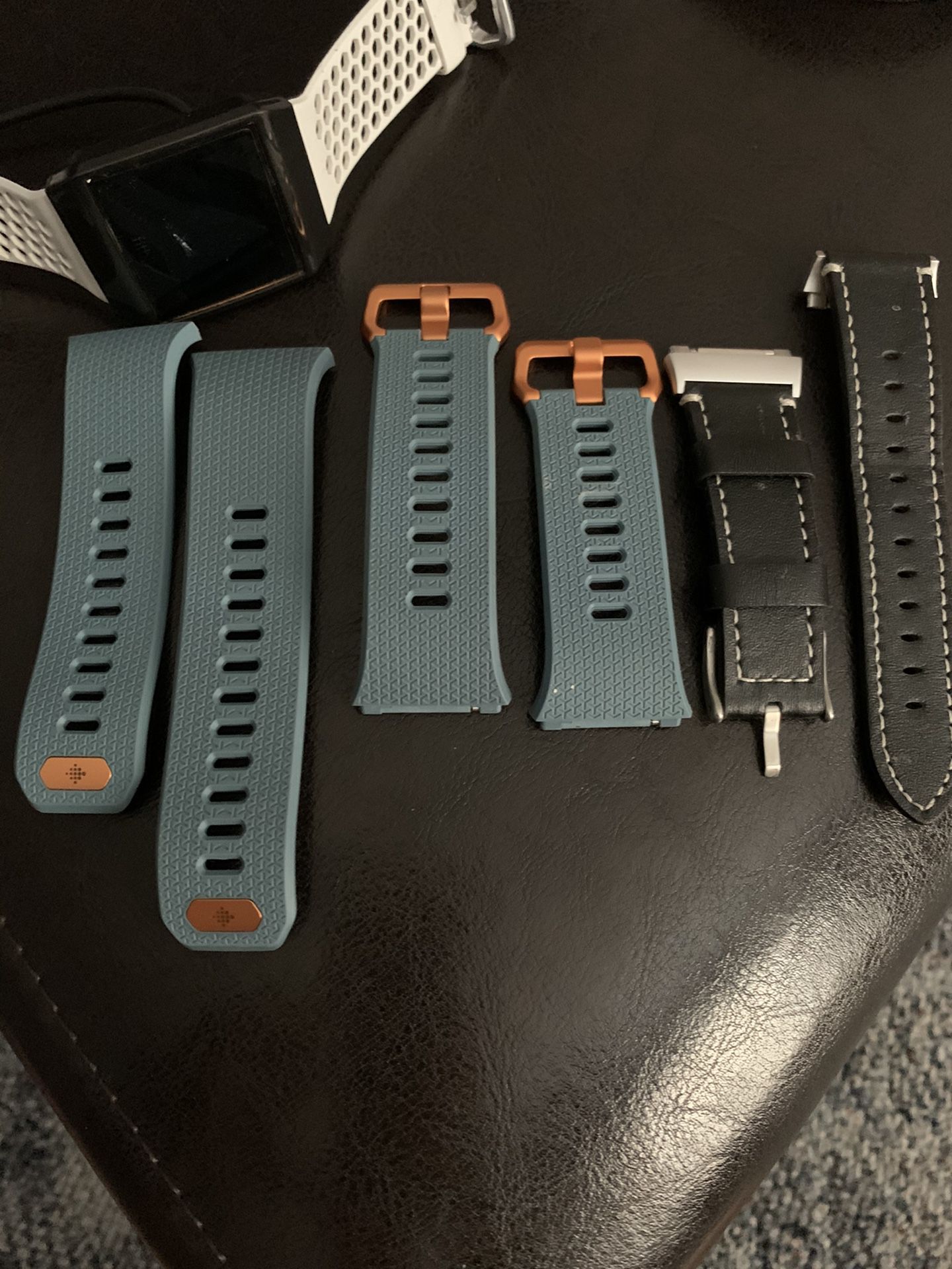 Fitbit iconic bands