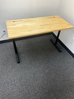 Office desk table