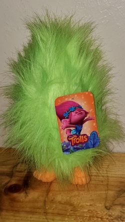 2016 Trolls FUZZBURT 11" Plush! New With Tags! Excellent Condition!