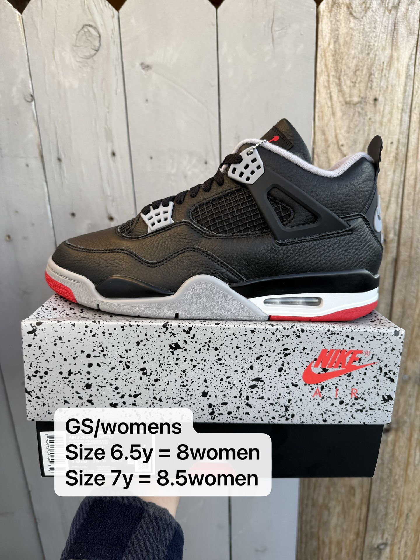 Air Jordan 4 Retro Bred Reimagined GS/women size 6.5y size 7y