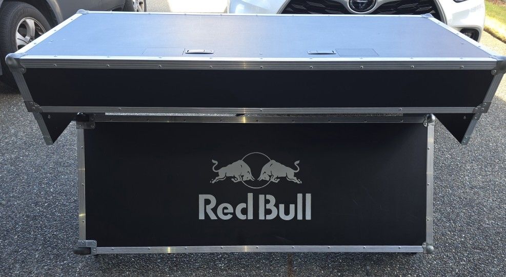 Red Bull DJ Z-Table
