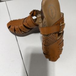 Women's Footwear: Sandals 👡 👡 