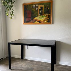 Free Glass Table 