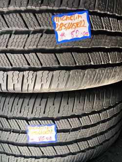 2-285-45-22 Michelin