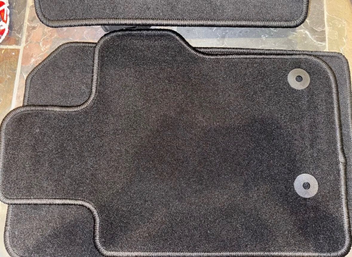 Ford Bronco Carpet Floor Mats - Brand New
