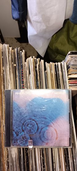 Pink floyd meddle cd used 
Poor condition
Untested
Pink Floyd - Meddle (CD, Album, RE, RM, RP, Cin)
Media: Poor (P)
Sleeve: Very Good Plus (VG+)
Comme