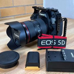 Canon EOS 5D Mark IV 30.4MP Digital SLR c Camera with EF 24-105mm f/4L IS Lens